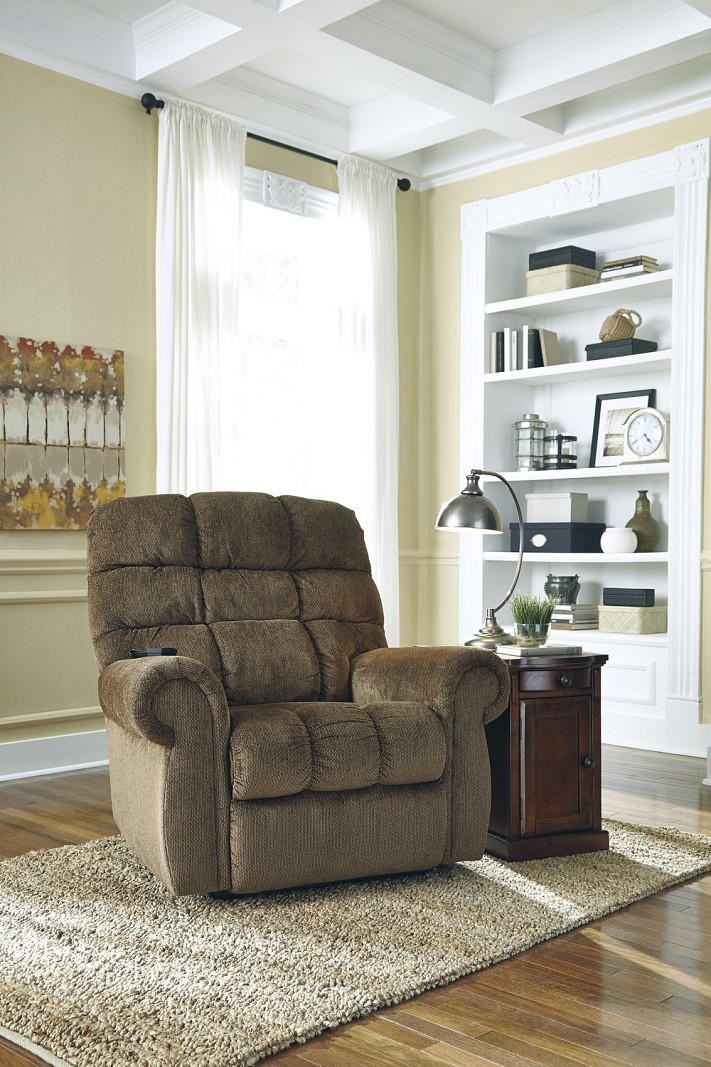 Ernestine - Pwr Lift Recliner